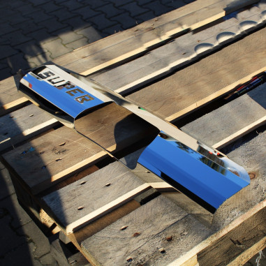 SCANIA R STREAMLINE chrome lath side skirts...