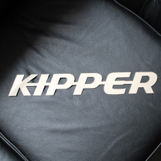 K-I-P-P-E-R EMBLEMA LOGO IN ACCIAIO INOX CROMO KIPPER 2