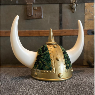 VIKINGAHJÄLM MED GRÖN DANSK PLYSCH