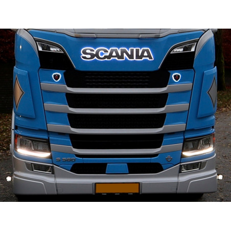 PODŚWIETLENIE NAPISU SCANIA DUAL COLOR POMARAŃCZOWY + BIAŁY