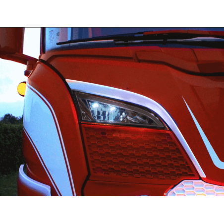 SCANIA NG R/S 2023+ DUBBEL FÄRG ORANGE LED MODULER + STROBESKOP