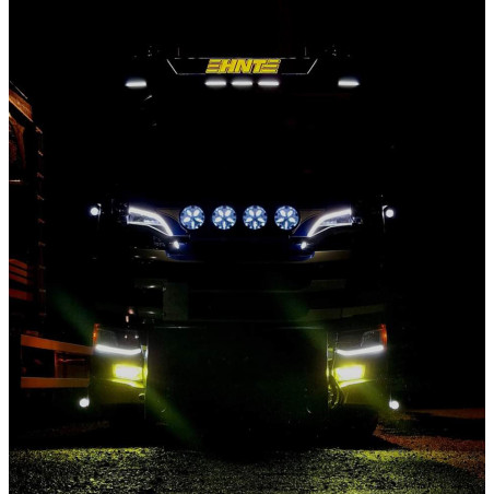 BIAŁE PODŚWIETLENIE ŁUKÓW SCANIA NEXT GEN
