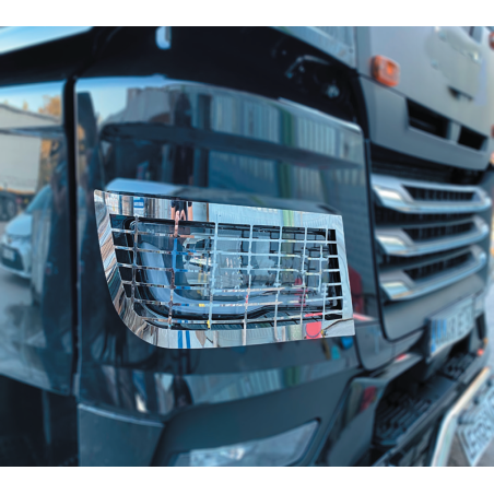 MAN TGX 21+ CHROME HEADLIGHT DECORATIVE MESH