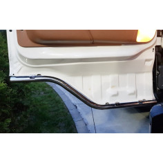 TUBERÍA INOXIDABLE SCANIA R/4 BAJO CABINA (AGUJEROS LED) 2
