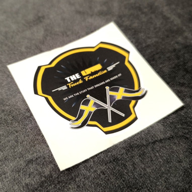 AUTOCOLLANT "DRAPEAU NOIR TTF" 8CM