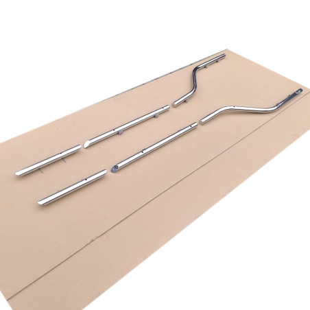 SCANIA R ROSTFRITT RÖR UNDER HYTTEN OCH SPOILER (LED-HÅL)