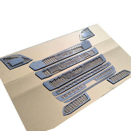 SCANIA NEXT GEN V8 S GRILL DECOR STAINLESS CHROME HALOGEN-FREE MODEL