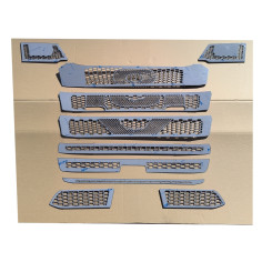 SCANIA NEXT GEN V8 S GRILL DEKOR NIERDZEWNY CHROM (WERSJA...