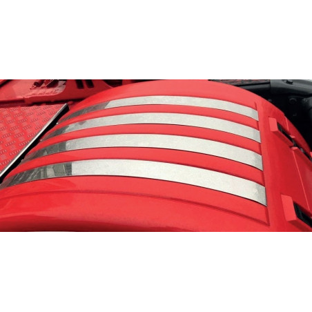 MOLDURAS DE PASOS DE RUEDA TRASEROS SCANIA R 10-18 INOXIDABLE