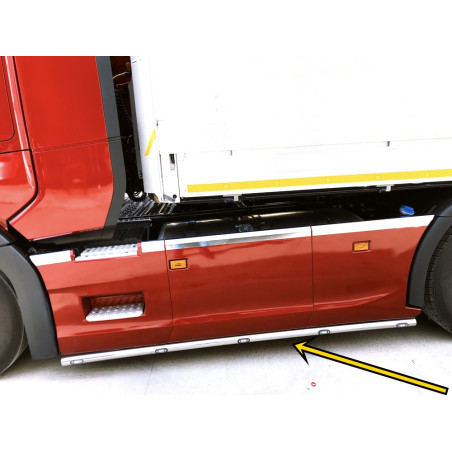 SCANIA KÖVETKEZŐ GENERÁCIÓS ROZSDAMENTES OLDALCSŐVEZETÉK FURATOKKAL FT-015-ÖHÖZ