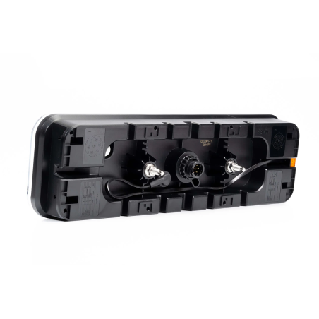 LEVE ZADNI SVETLO  FRISTOM FT-700-066 L LED