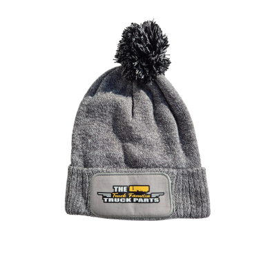 VINTERHATT MED POMPOM "THE TRUCK FAMILIA"