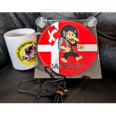 SADA PRODUKTŮ: SVĚTELNÁ KRABIČKA USB TROLL TABLET + HRNEK