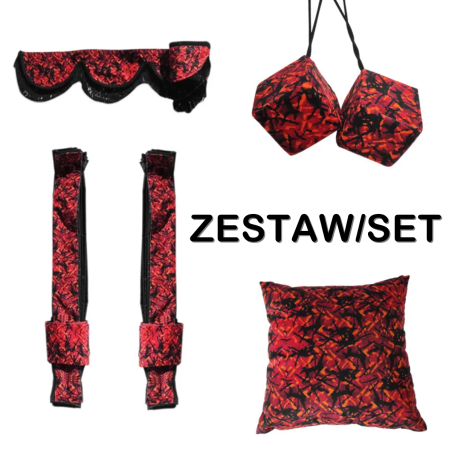 CONJUNTO DANÉS: CORTINAS DE FELPA ROJA + ROLLOS + ALMOHADA + DADOS