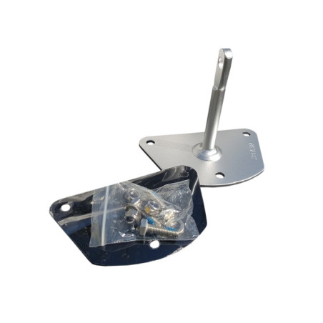 VERLICHT MENSELIJK BEELDJE MET EEN MEDIUM HANDVAT, 29CM