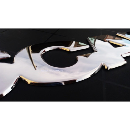 ENSEIGNE SCANIA EMBOSSÉE 3D CHROME GRAND 82 CM