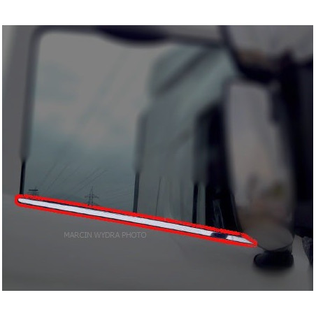 SCANIA 4 R LISTWA TŁOCZONA POD SZYBĘ CHROM