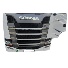 PARRILLA DE ACERO INOXIDABLE CROMADO SCANIA S500