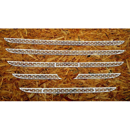 Staniless grill DAF E6 chrome