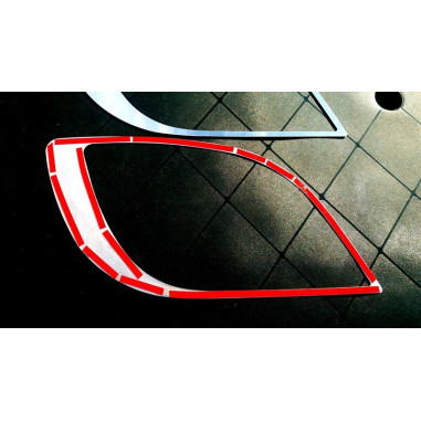 DAF XF E6 nerezovy dekor kryt světel