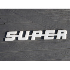 S-U-P-E-R EMBLEMA IN PLASTICA SCANIA SUPER